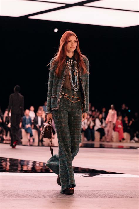 chanel metiers d'art 2023 japan|Chanel Is Taking Its Métiers d'Art for a Repeat Show in Tokyo.